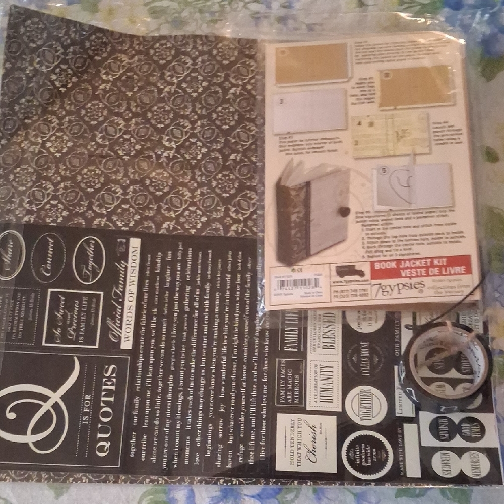 7 GYPSIES Black Decorative Book Jacket Kit